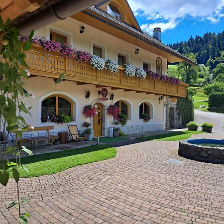 Guest House Kveder Шкоф'я-Лока Екстер'єр фото