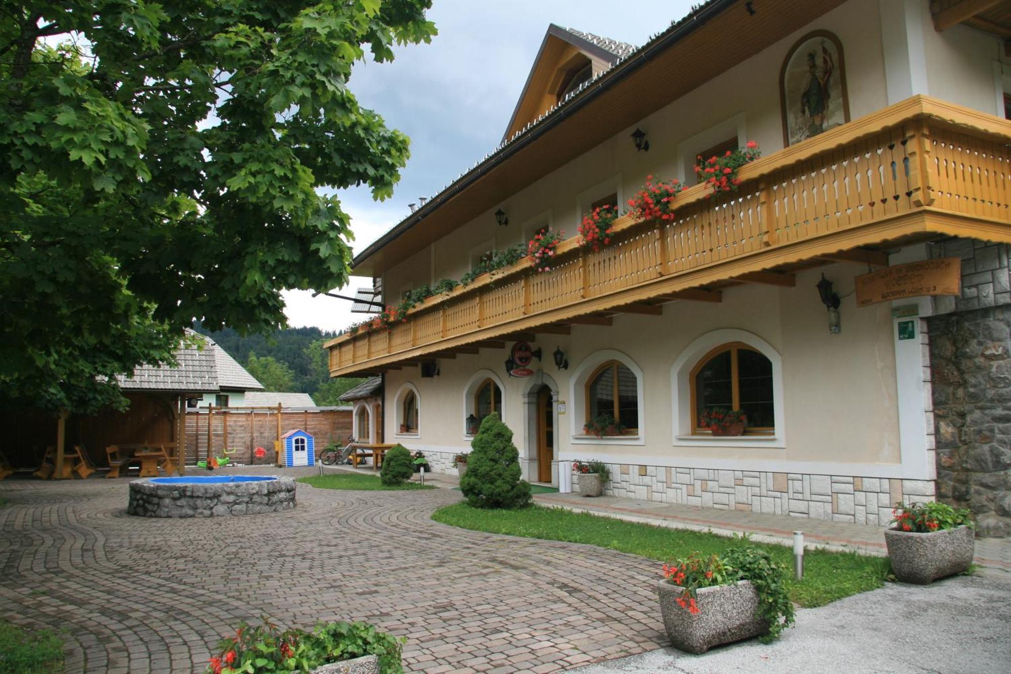 Guest House Kveder Шкоф'я-Лока Екстер'єр фото