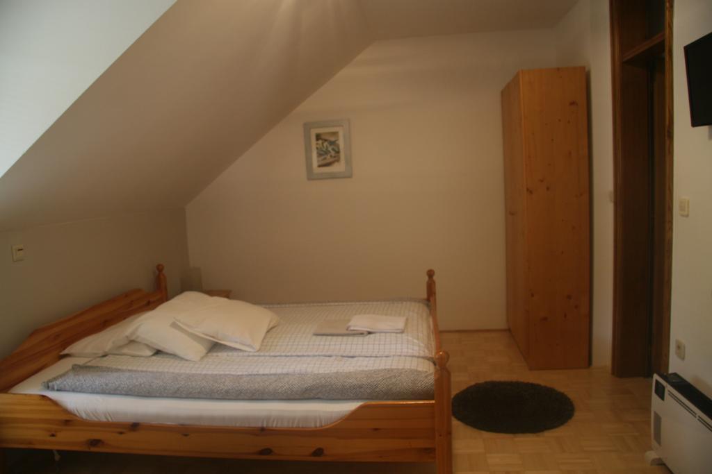 Guest House Kveder Шкоф'я-Лока Номер фото