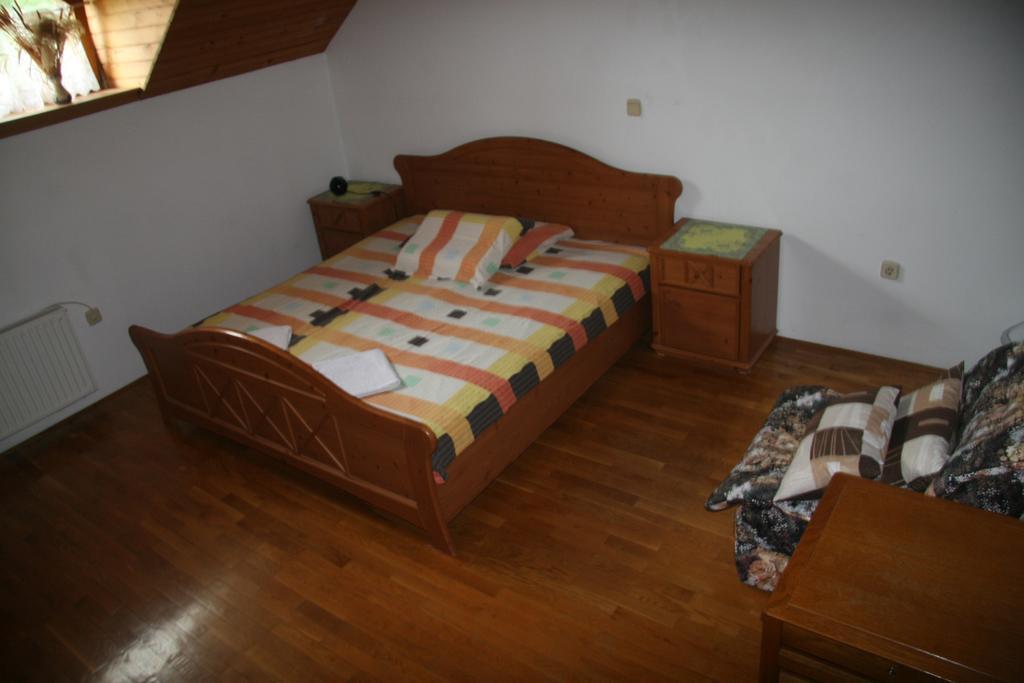Guest House Kveder Шкоф'я-Лока Номер фото